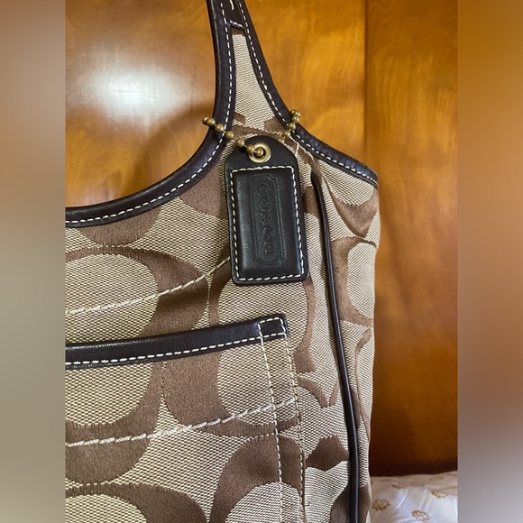 Coach Purse - Picture 5 of 12